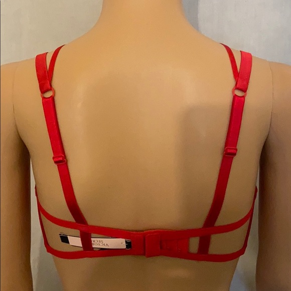 Victoria’s Secret woman Bras - Picture 3 of 5